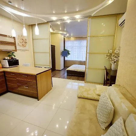 In Arkadiya In 5 Min To The Sea Apartment Odesa