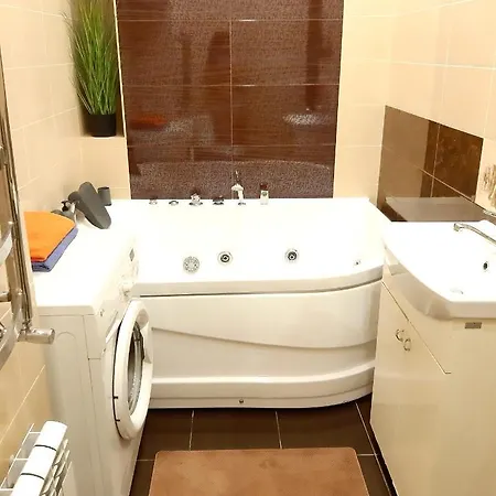 Apartment In Arkadiya In 5 Min To The Sea
